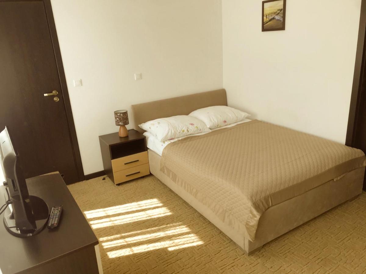 Villa California ダルウフコ エクステリア 写真