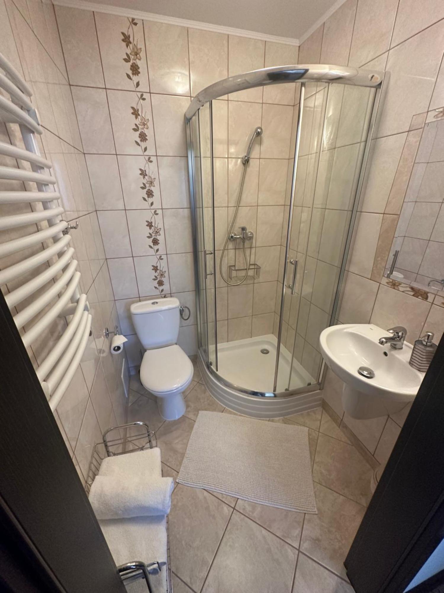 Villa California ダルウフコ エクステリア 写真